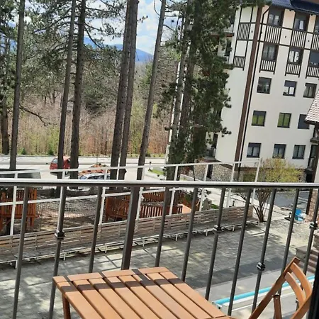 - Titova Apartament Palisat